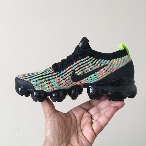 Nike Air Vapormax Flyknit 3 - Picture 5 of 8